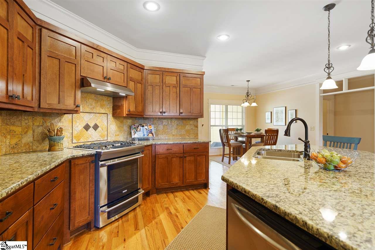 4 Rox Run Simpsonville, SC 29681 - Photo 12 of 36 Gallery Image 12