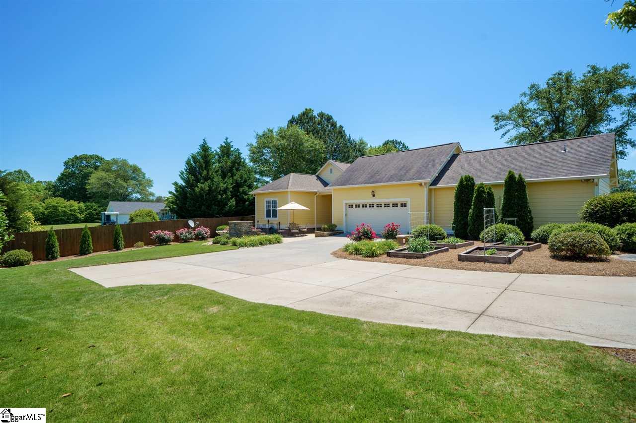 4 Rox Run Simpsonville, SC 29681 - Photo 33 of 36 Gallery Image 33