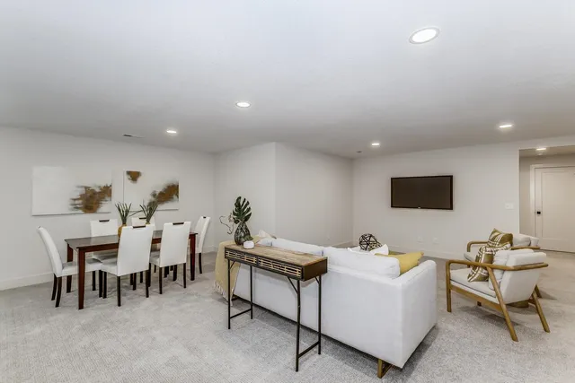 $499,500 | 3149 North Pine Grove Circle, Wichita, KS 67205