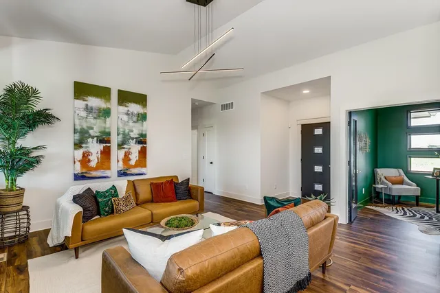 $499,500 | 3149 North Pine Grove Circle, Wichita, KS 67205