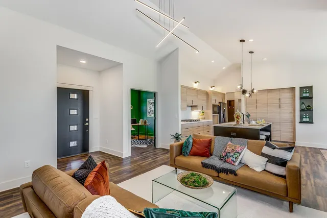 $499,500 | 3149 North Pine Grove Circle, Wichita, KS 67205