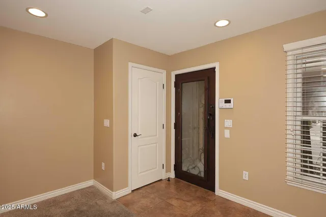 $2,650 | 2440 East Montecito Avenue, Phoenix, AZ 85016