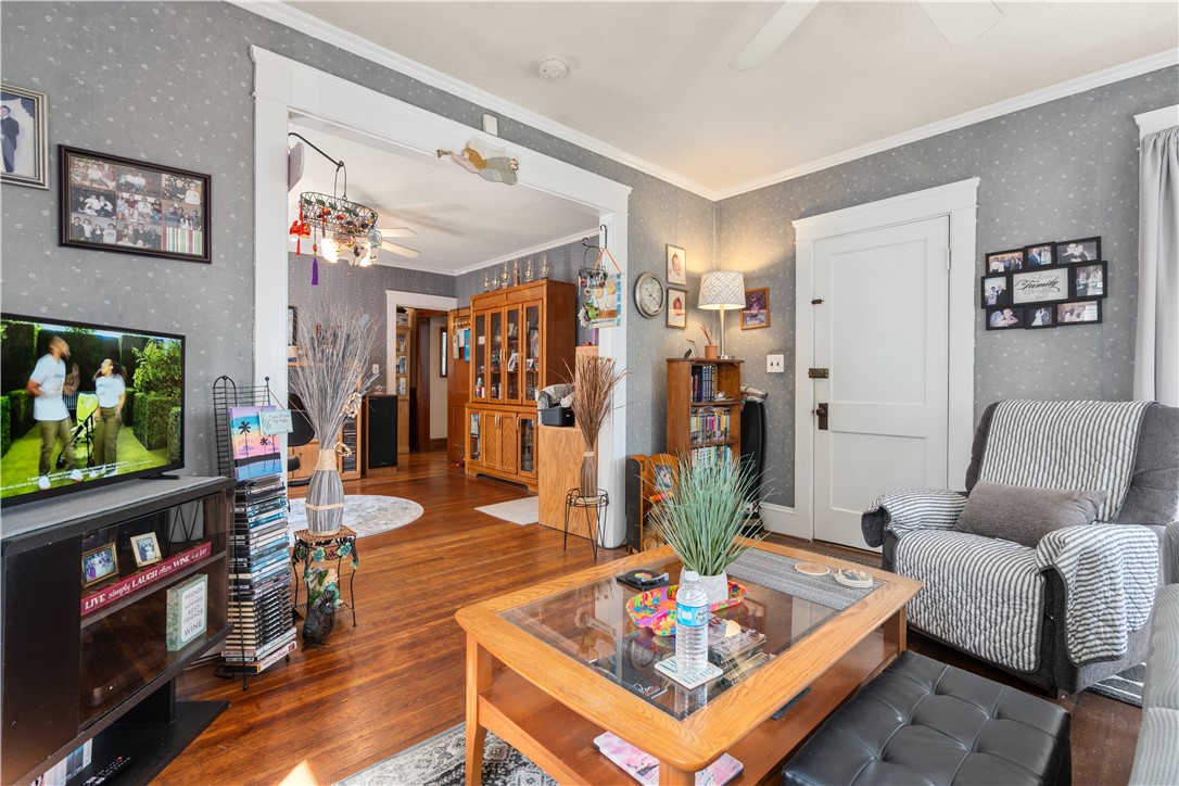 57 Sterling Street Pawtucket, RI 02860 - Photo 11 of 31 2nd floor