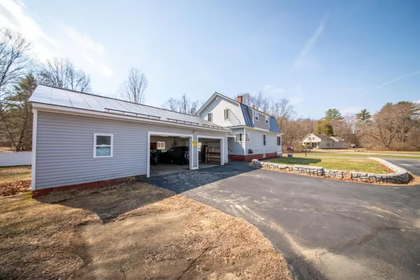 $389,000 | 241 Old Church Road, Claremont, NH 03743