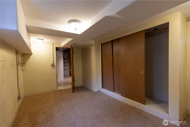 a view of empty room