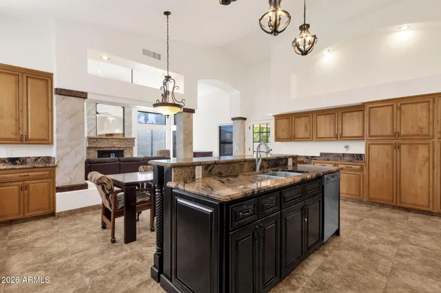 $5,000 | 5431 East Shea Boulevard, Scottsdale, AZ 85254