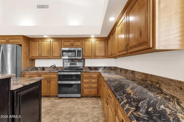 $5,000 | 5431 East Shea Boulevard, Scottsdale, AZ 85254