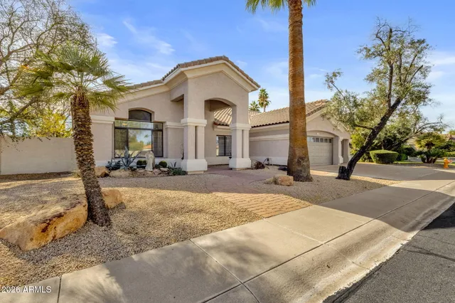 $5,000 | 5431 East Shea Boulevard, Scottsdale, AZ 85254