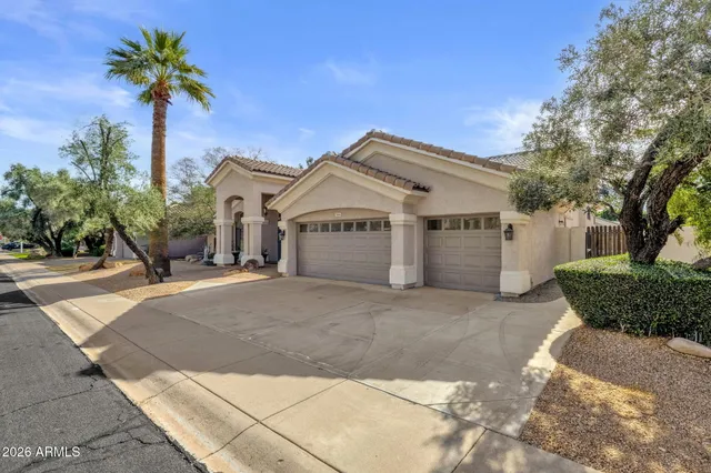 $5,000 | 5431 East Shea Boulevard, Scottsdale, AZ 85254