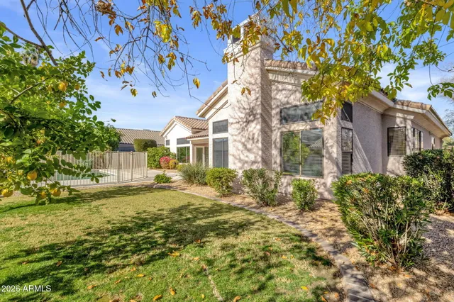 $5,000 | 5431 East Shea Boulevard, Scottsdale, AZ 85254