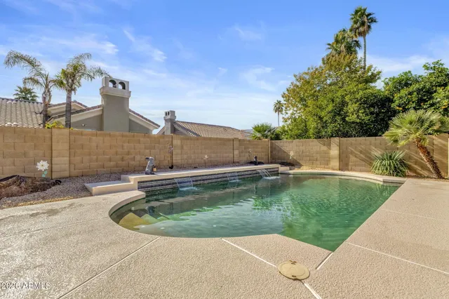 $5,000 | 5431 East Shea Boulevard, Scottsdale, AZ 85254