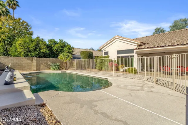 $5,000 | 5431 East Shea Boulevard, Scottsdale, AZ 85254