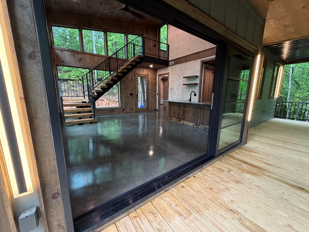 538 Hiawatha Trail Blue Ridge, GA 30513 - Photo 34 of 60