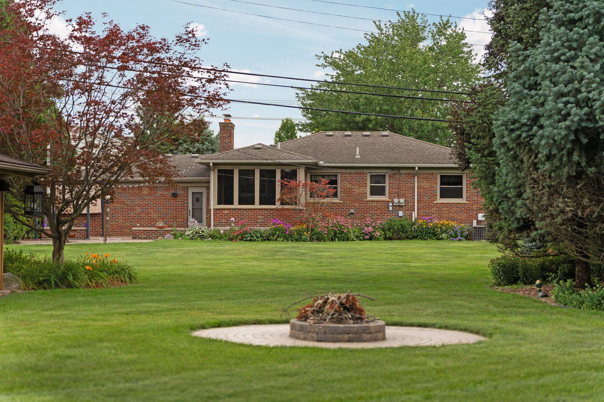 15940 Goddard Road Allen Park, MI 48101 - Photo 26 of 39 34-web-or-mls-A7402911
