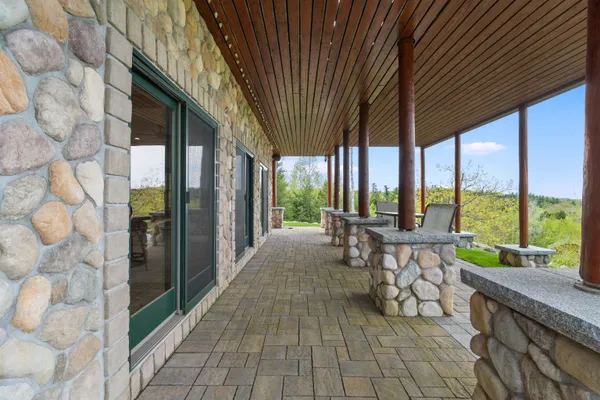 $1,900,000 | 70 Peak Vista Lane, Madison, NH 03849