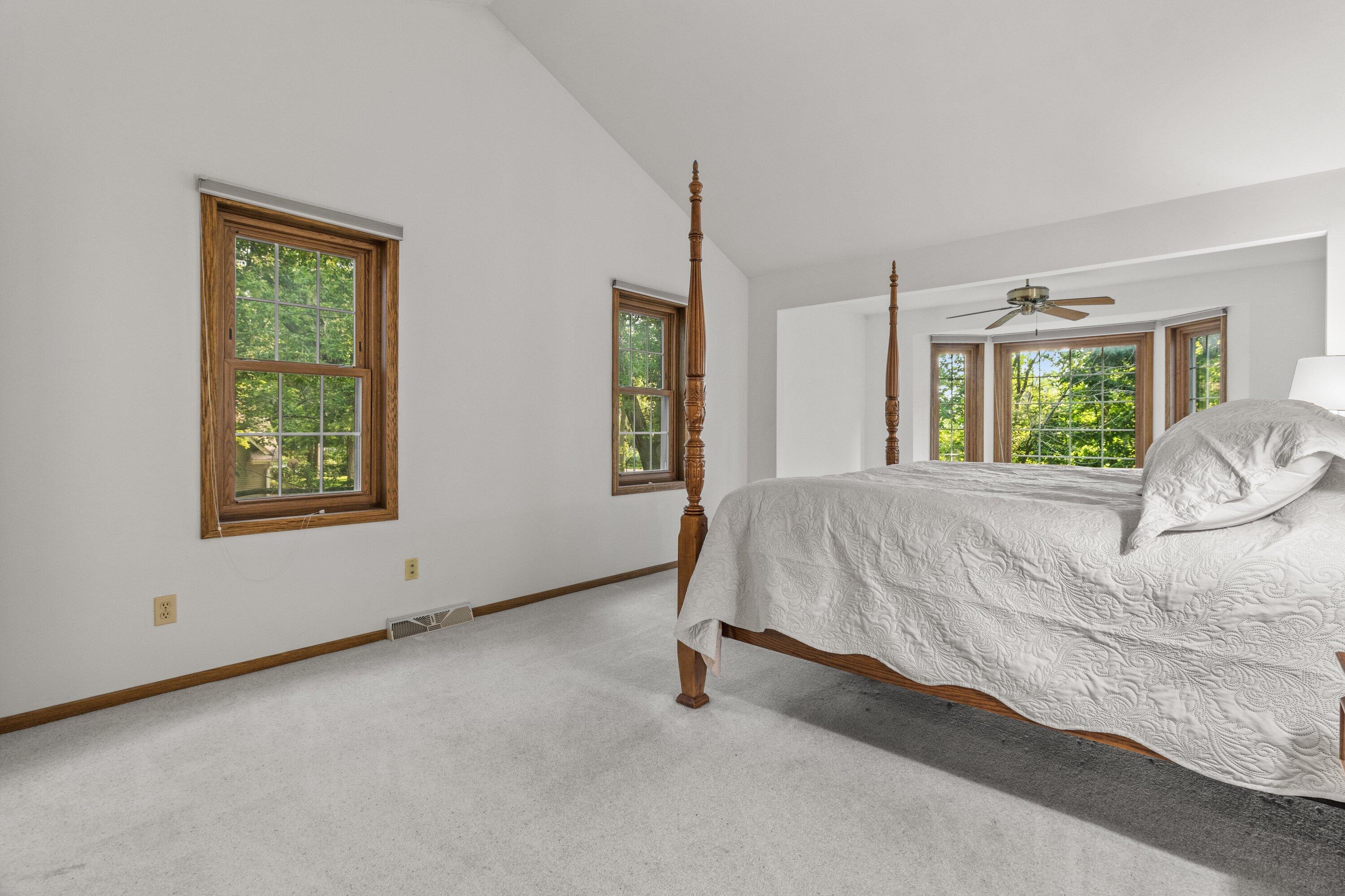 W278N2760 Rocky Point Road Pewaukee, WI 53072 - Photo 38 of 67 Primary