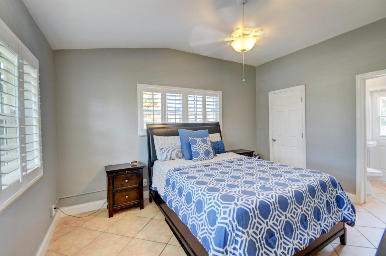 455 Northeast 14th Street Boca Raton, FL 33432 - Photo 17 of 34 Guest Bedroom
