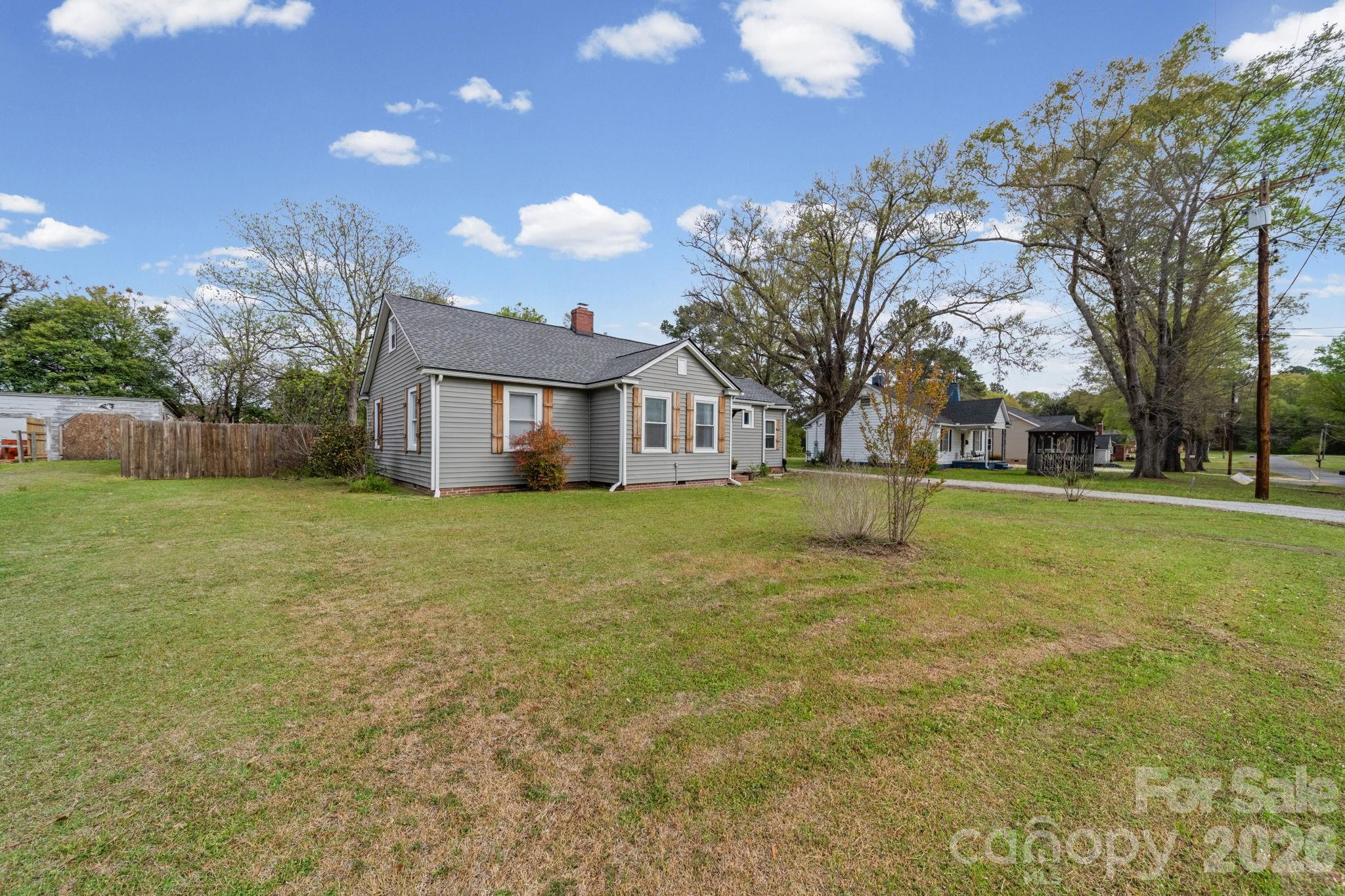 647 Still Street Chester, SC 29706 - Photo 2 of 30 Gallery Image 2