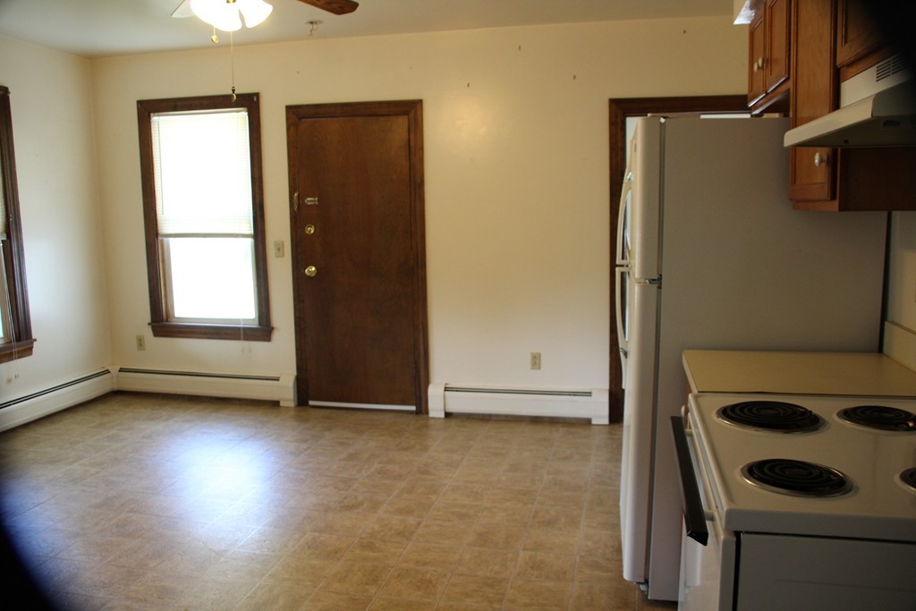 32 Main Street Spencer, MA 01562 - Photo 19 of 27