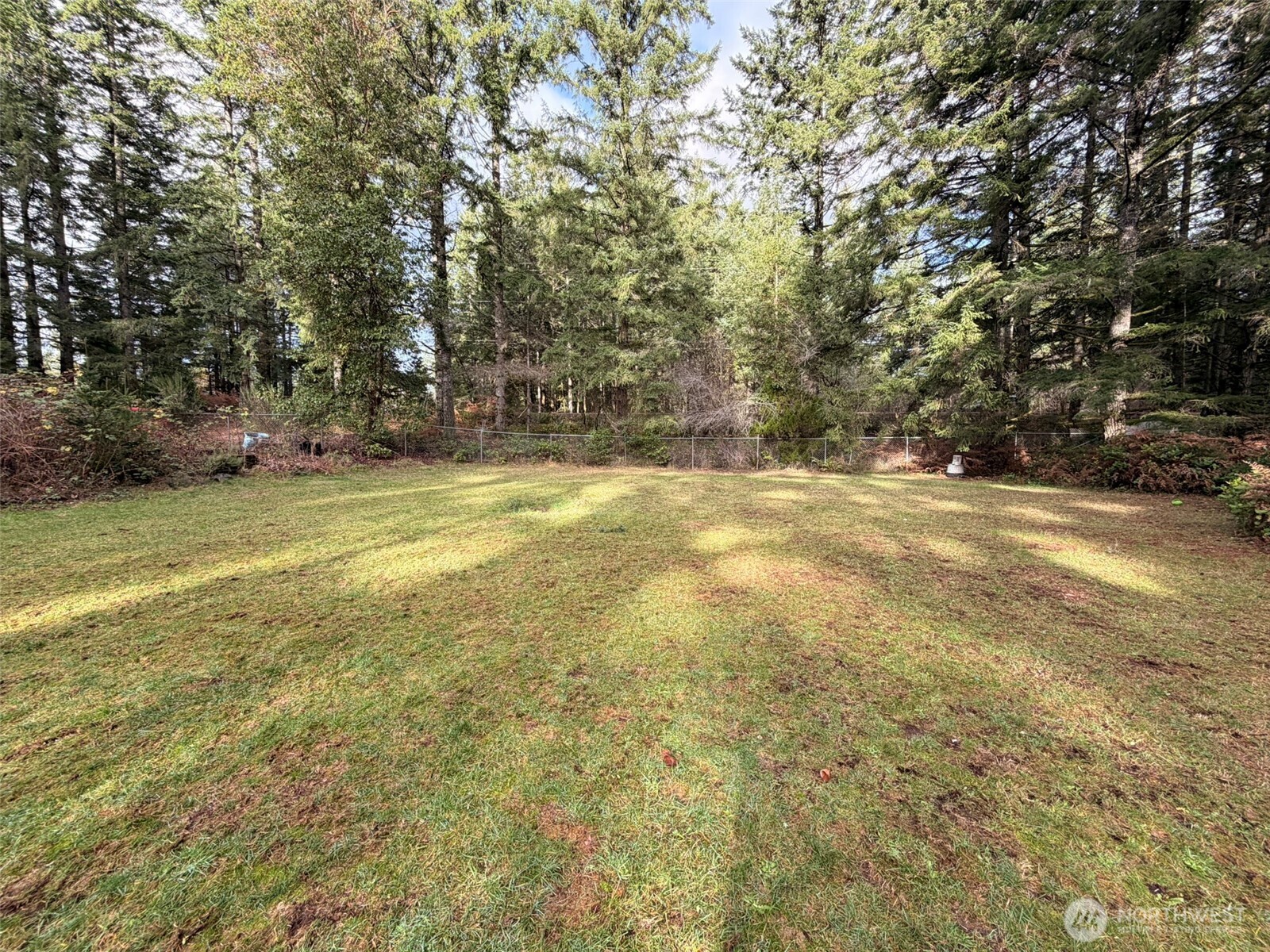 5040 Southwest Lake Helena Road Port Orchard, WA 98367 - Photo 3 of 31 Gallery Image 3