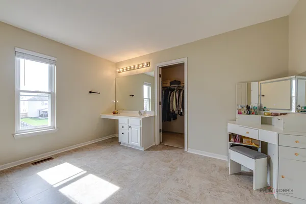 $399,900 | 3105 Fen Trail, Wonder Lake, IL 60097