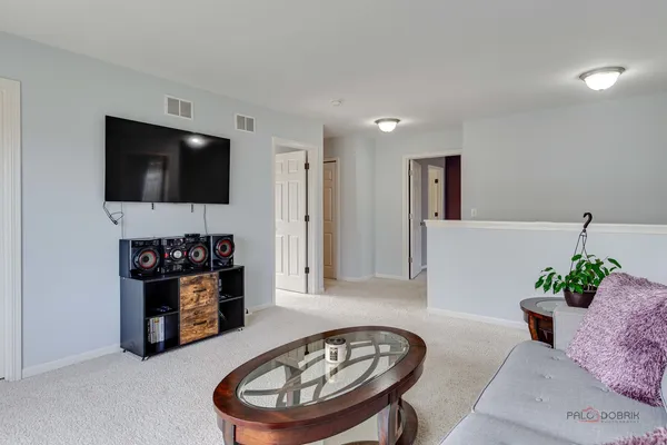 $399,900 | 3105 Fen Trail, Wonder Lake, IL 60097