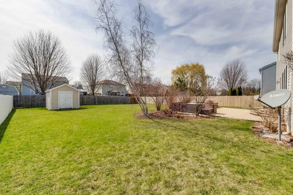 $399,900 | 3105 Fen Trail, Wonder Lake, IL 60097
