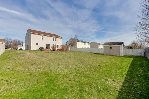 $399,900 | 3105 Fen Trail, Wonder Lake, IL 60097
