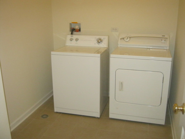 448 North River Road, Unit 448 Naperville, IL 60540 - Photo 17 of 25