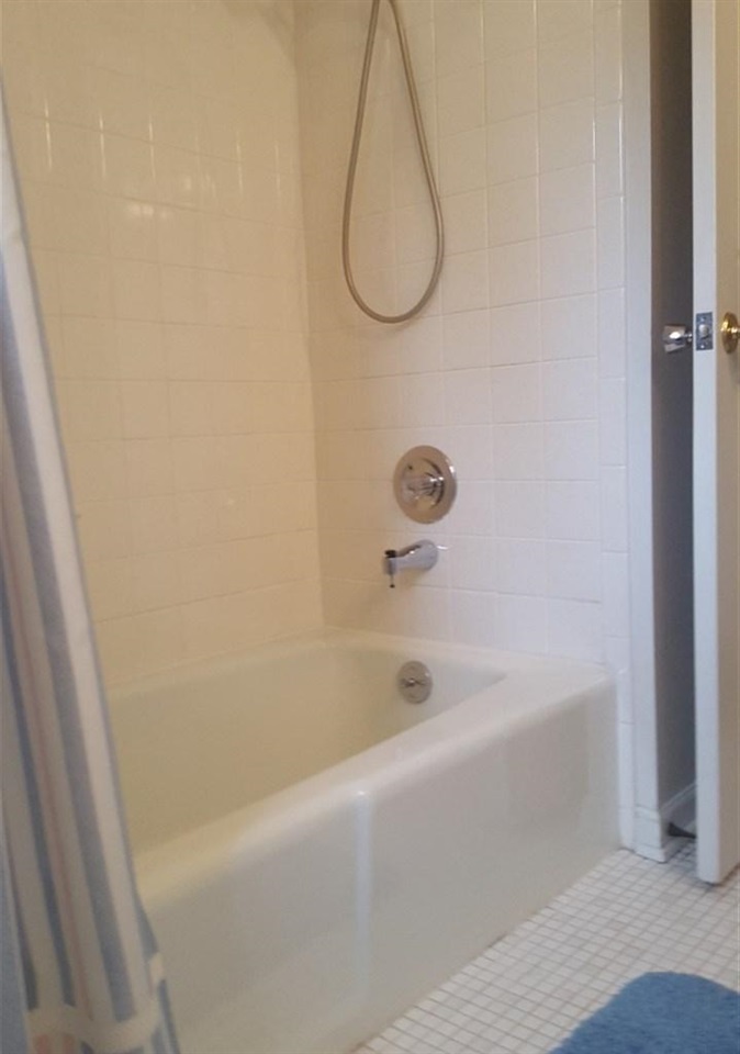 5266 North McKinley Road Flushing, MI 48433 - Photo 17 of 29 21452079-16.JPG