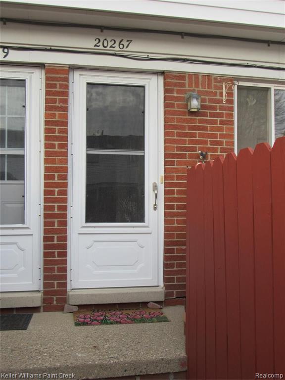 20267 15 Mile Road Clinton Township, MI 48035 - Photo 2 of 10