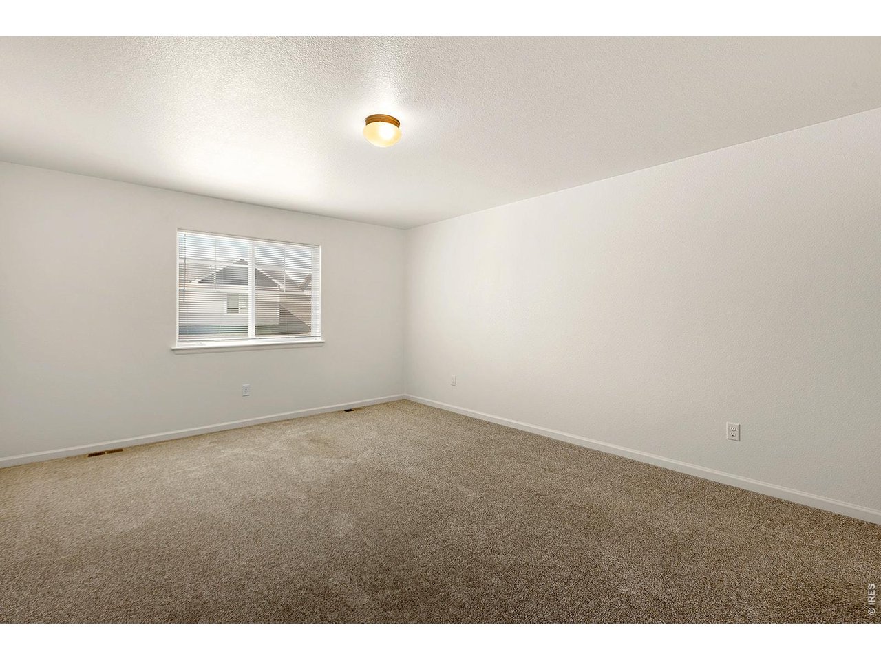 4355 24th Street Road, Unit 1401 Greeley, CO 80634 - Photo 10 of 23 Large Primary 17'x 13.5'