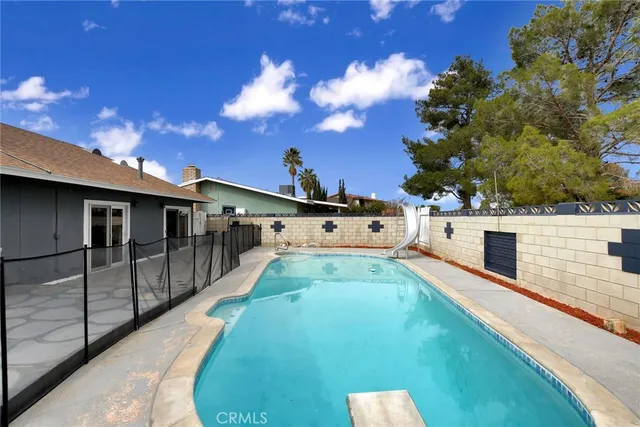 $419,900 | 13928 Burning Tree Drive, Victorville, CA 92395