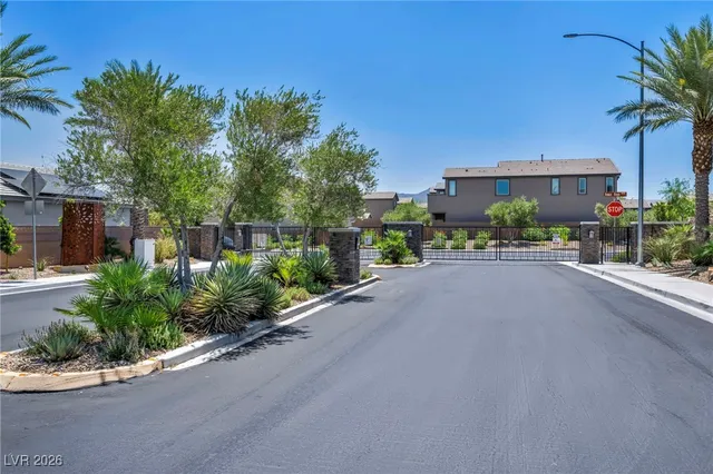 $3,800 | 3195 Hazy Hills Avenue, Henderson, NV 89052
