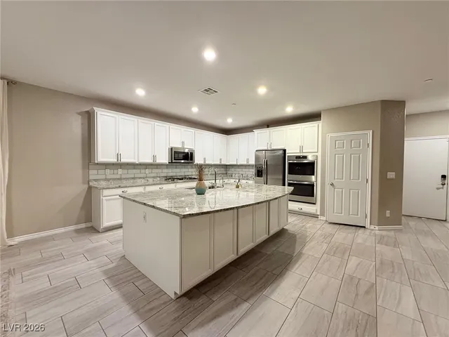 $3,800 | 3195 Hazy Hills Avenue, Henderson, NV 89052