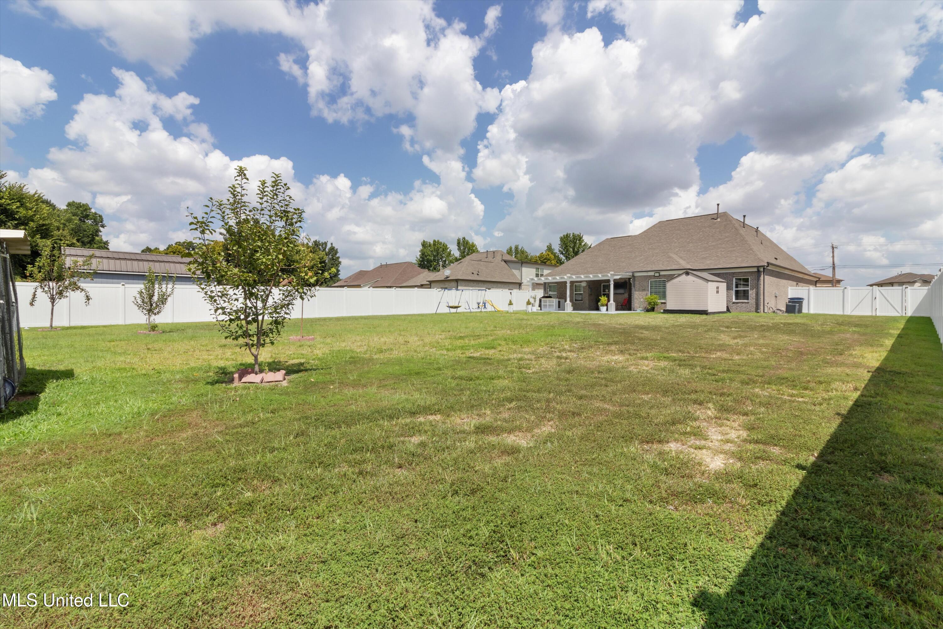 5233 Nail Road Olive Branch, MS 38654 - Photo 26 of 31 27-5233 Nail Rd-57