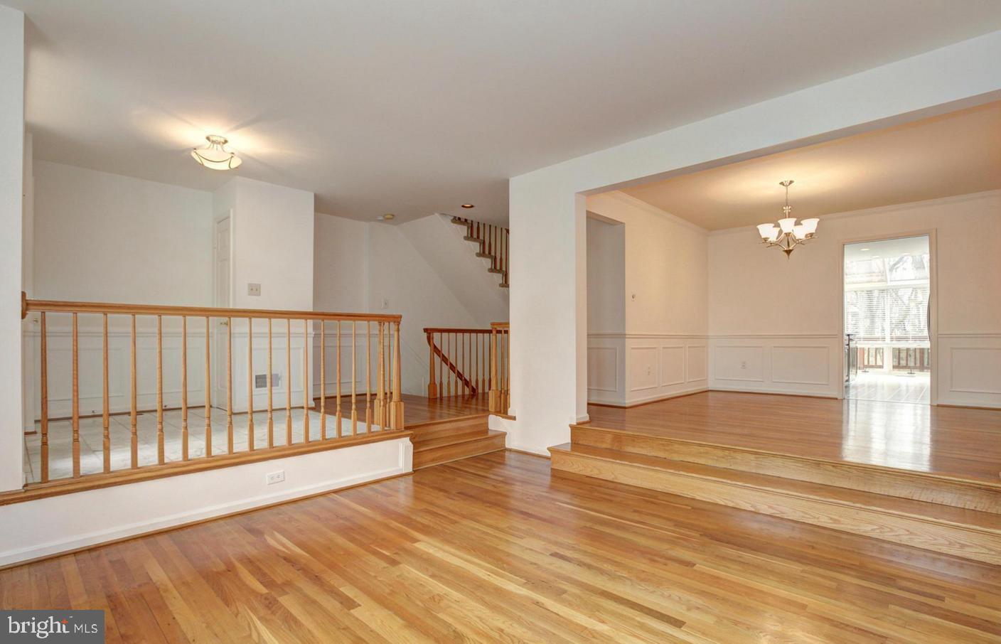 10922 Brewer House Road Rockville, MD 20852 - Photo 3 of 24 Separate Dining Room