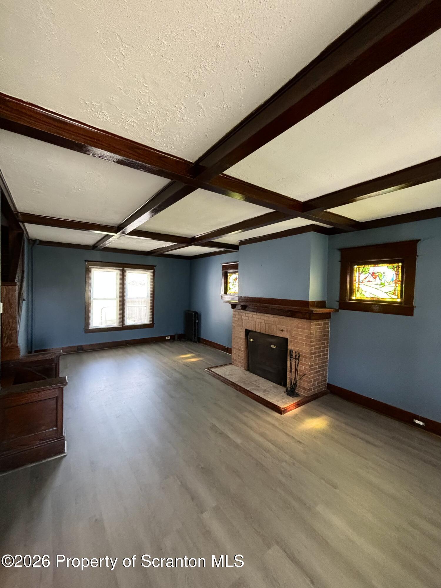 1418 Grove Street Moosic, PA 18641 - Photo 2 of 18 Living Room