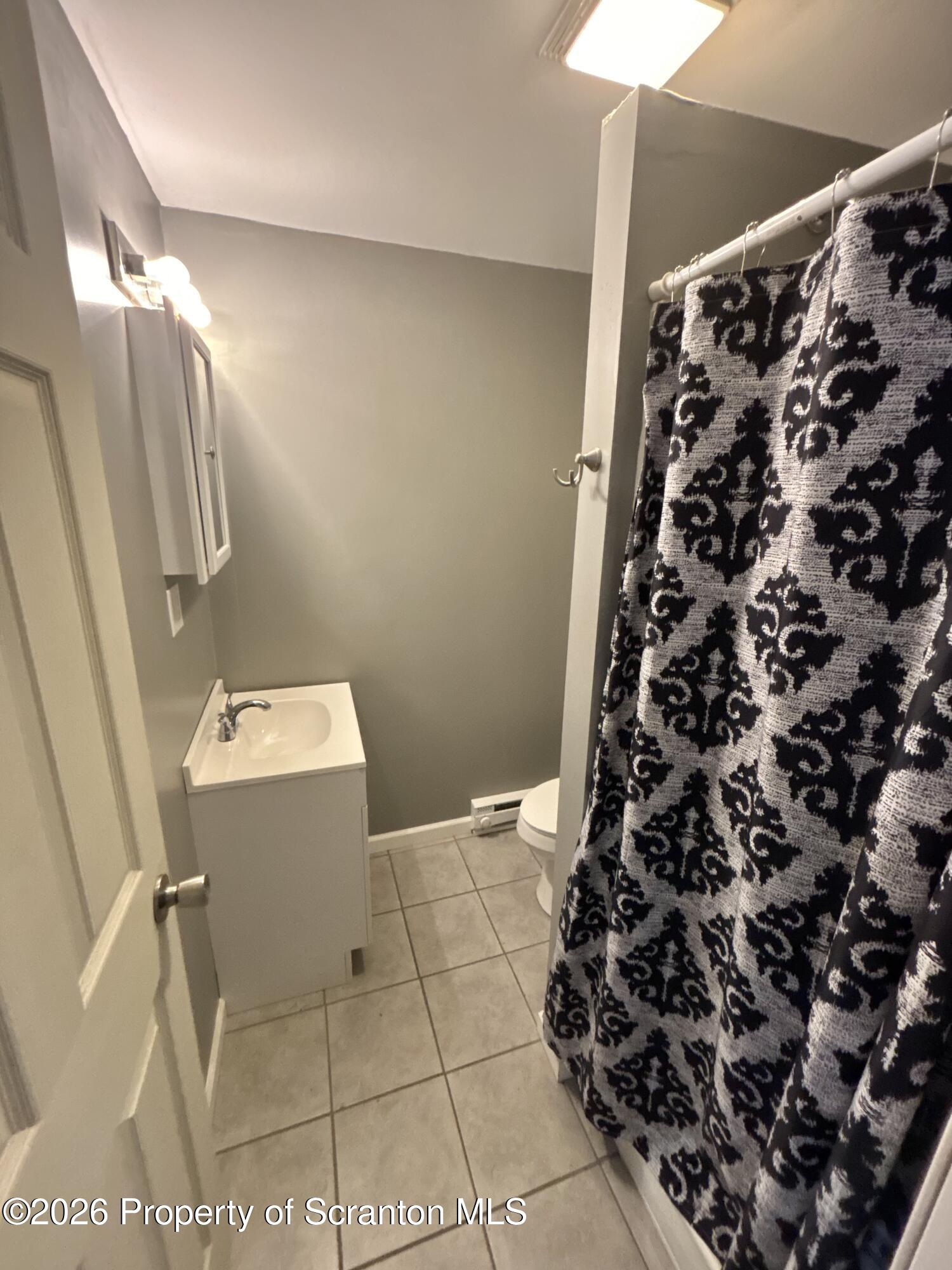 1418 Grove Street Moosic, PA 18641 - Photo 6 of 18 Full Bathroom