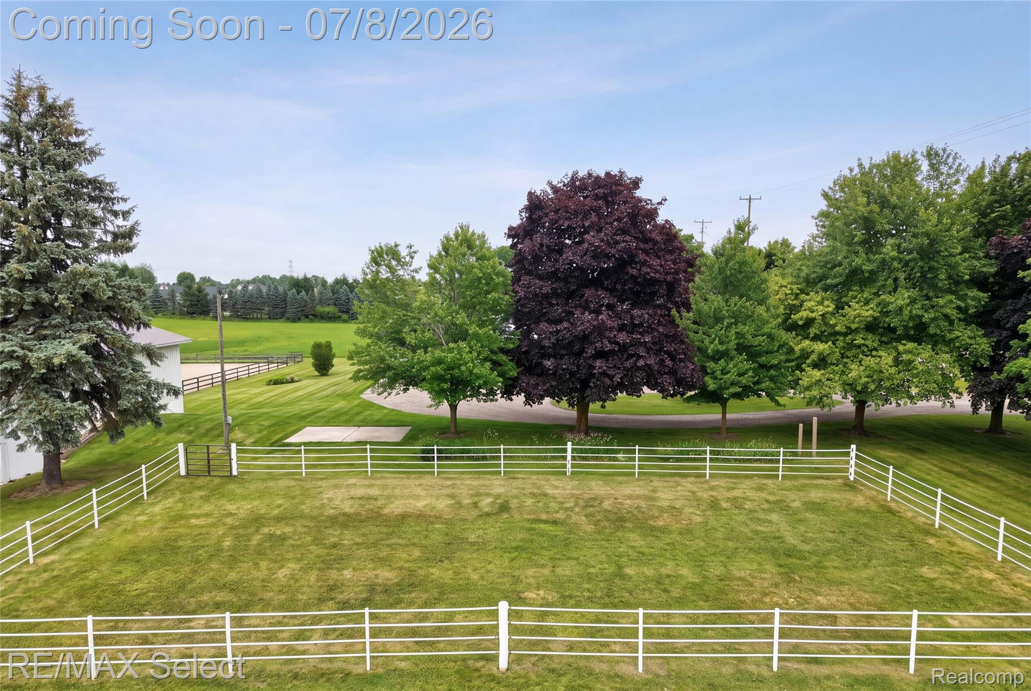 11025 Davison Road Davison, MI 48423 - Photo 19 of 75 11025 Davison Road 034.JPG