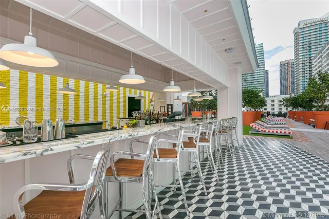 $5,800 | 1300 South Miami Avenue, Unit 3802, Miami, FL 33130