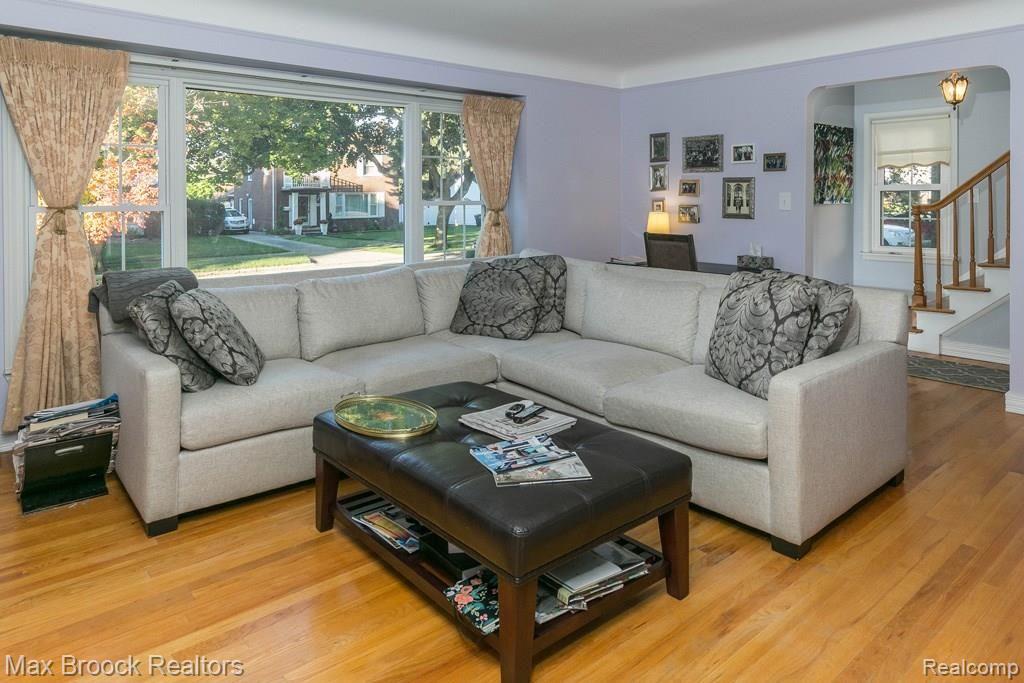 1851 Rosemont Road Berkley, MI 48072 - Photo 5 of 21 1851RosemontRd-5.jpg