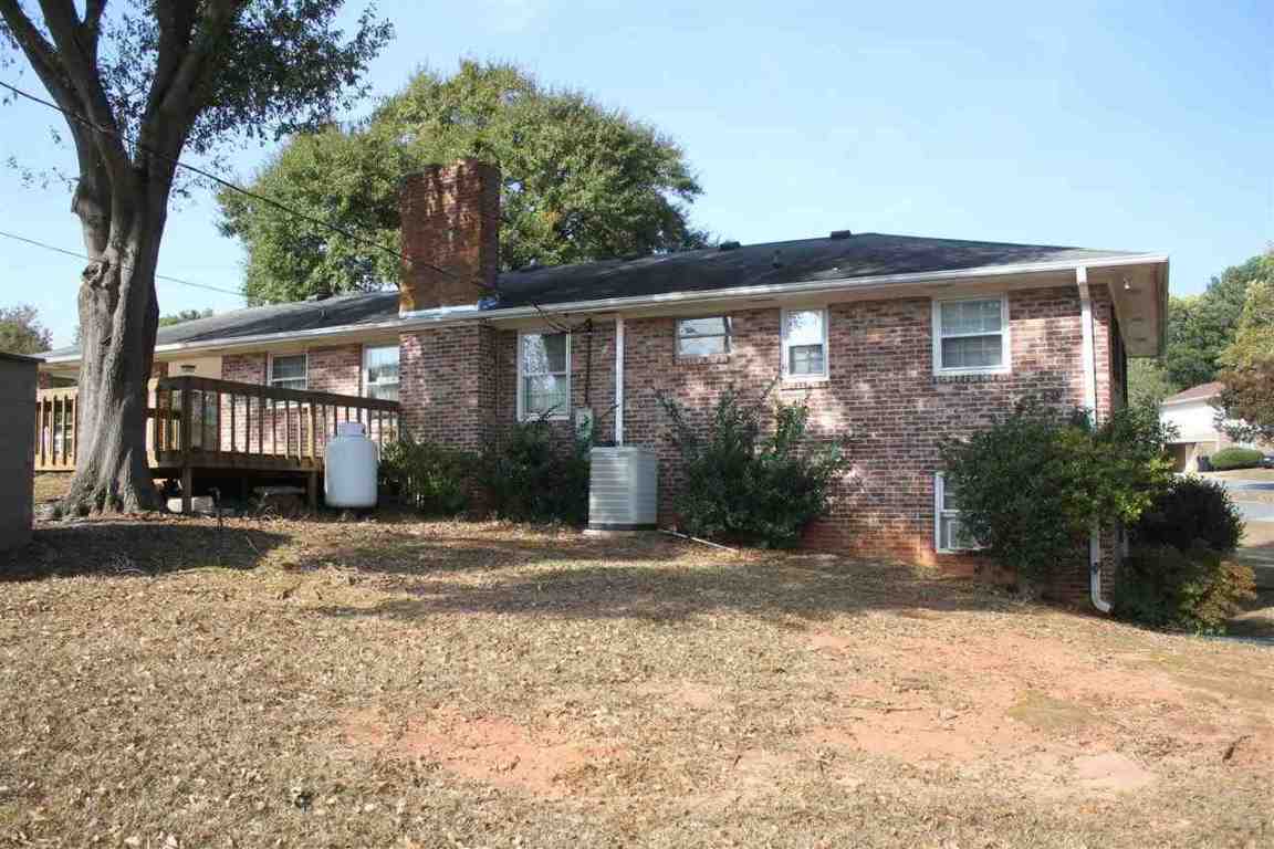 2001 Millgate Road Anderson, SC 29621 - Photo 16 of 29