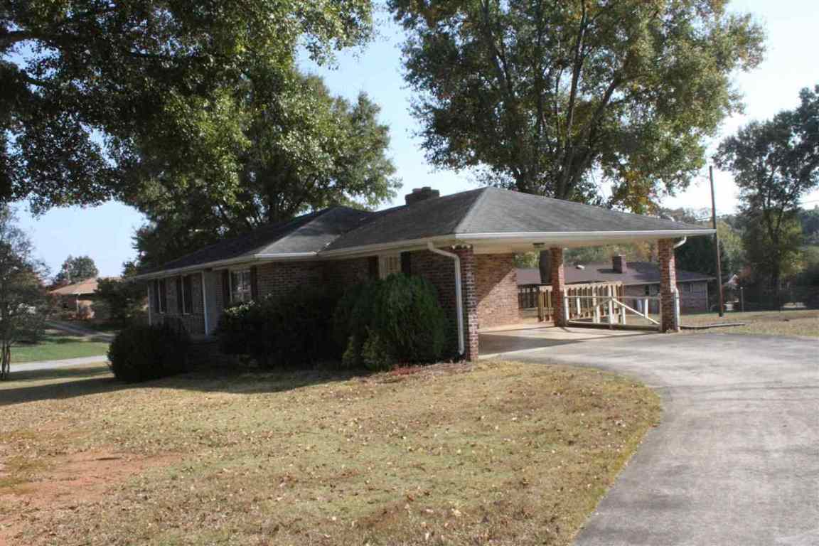 2001 Millgate Road Anderson, SC 29621 - Photo 2 of 29