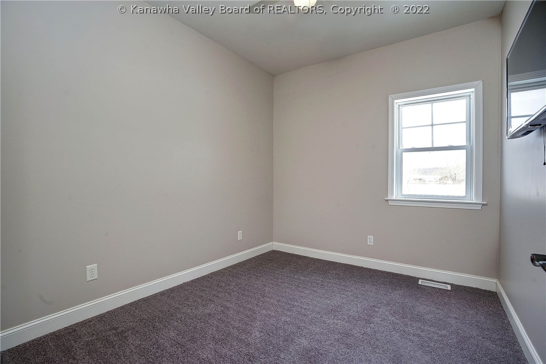 4201 Charleston Road Point Pleasant, WV 25550 - Photo 13 of 40 Gallery Image 13