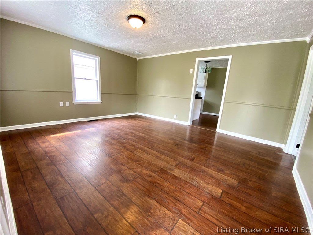 2602 Old State Road Henryville, IN 47126 - Photo 11 of 54