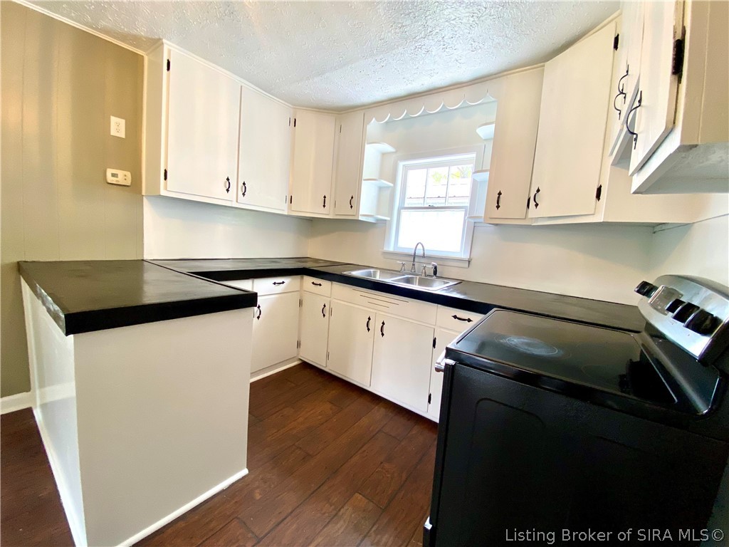 2602 Old State Road Henryville, IN 47126 - Photo 14 of 54