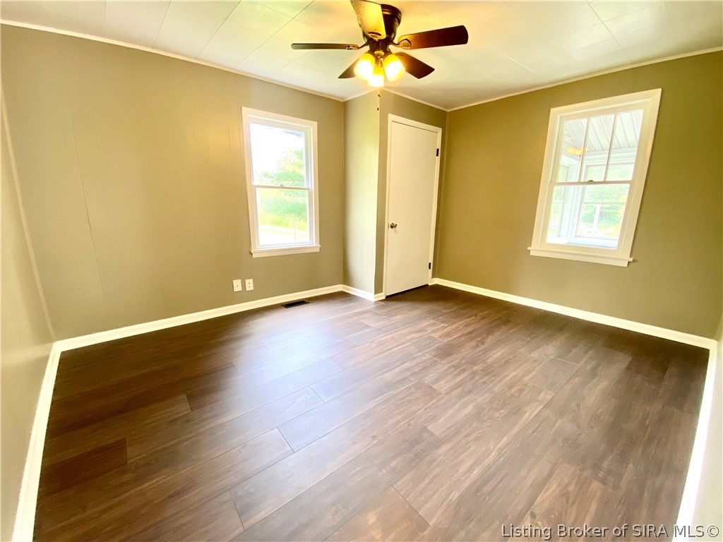 2602 Old State Road Henryville, IN 47126 - Photo 19 of 54