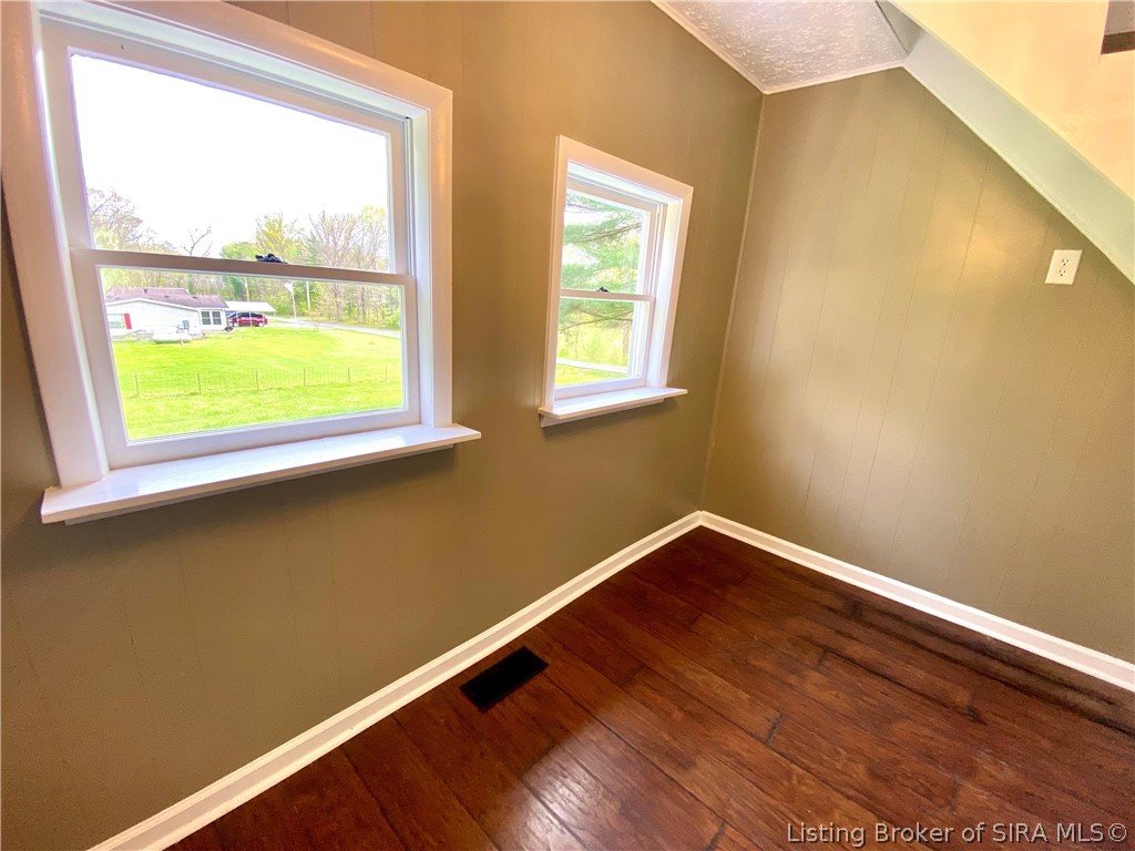 2602 Old State Road Henryville, IN 47126 - Photo 23 of 54