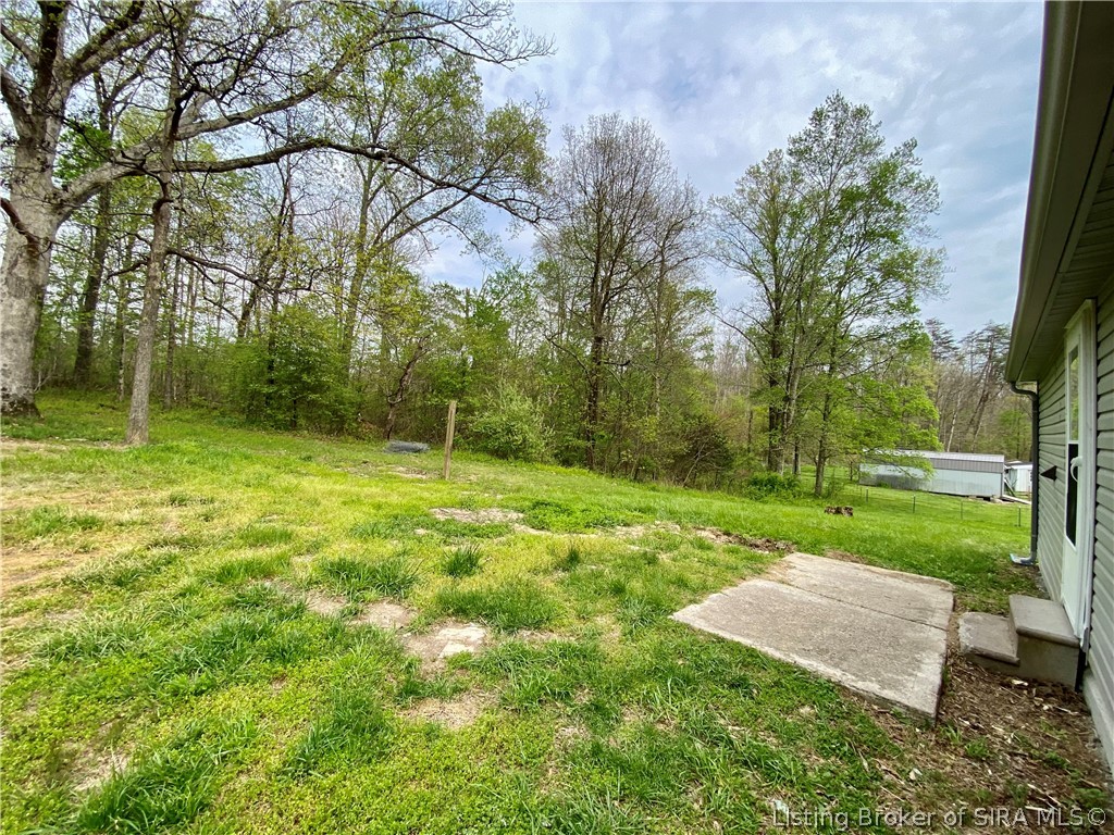 2602 Old State Road Henryville, IN 47126 - Photo 39 of 54